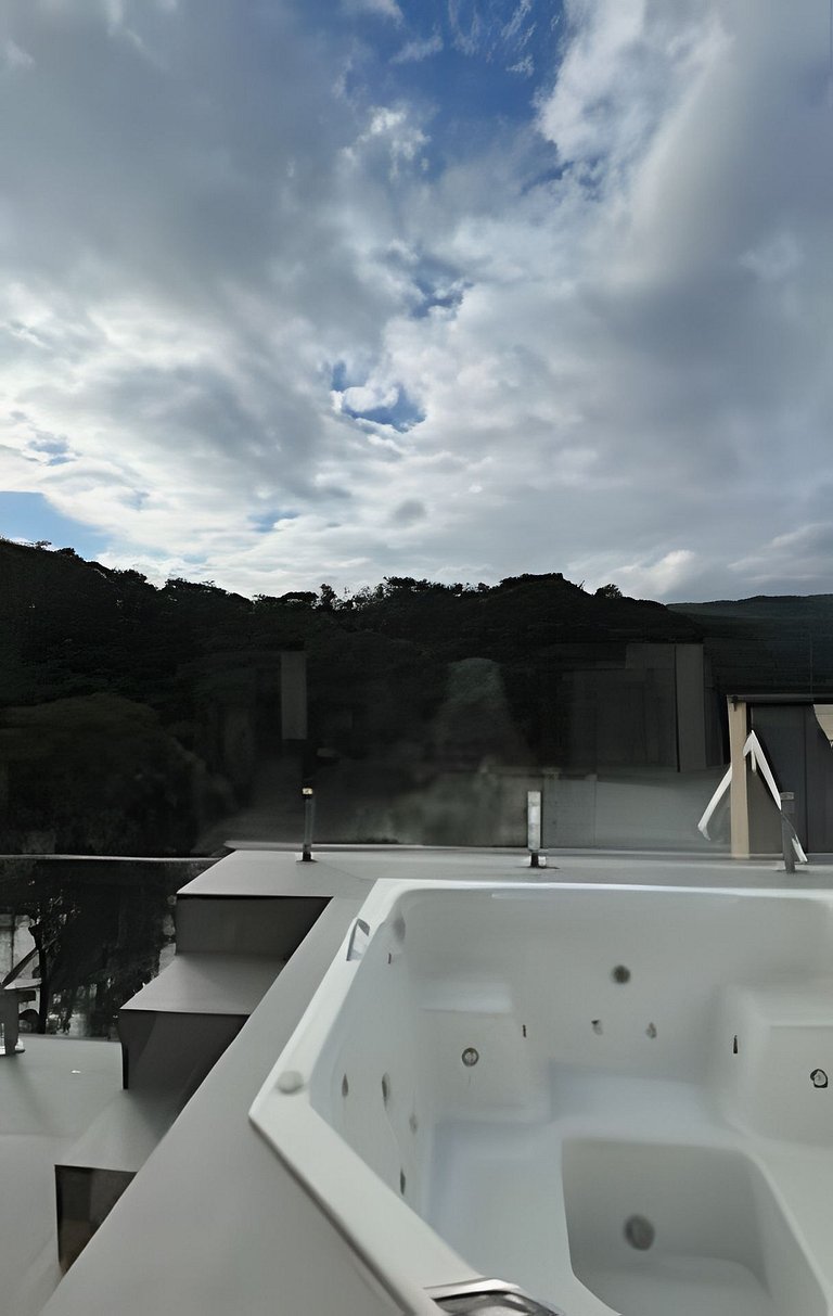 Casa de luxo | Beira do lago | Spa | acesso a água