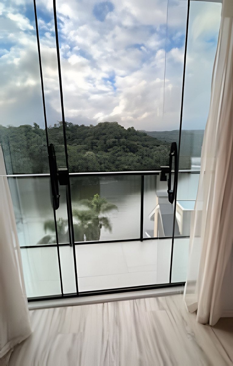 Casa de luxo | Beira do lago | Spa | acesso a água