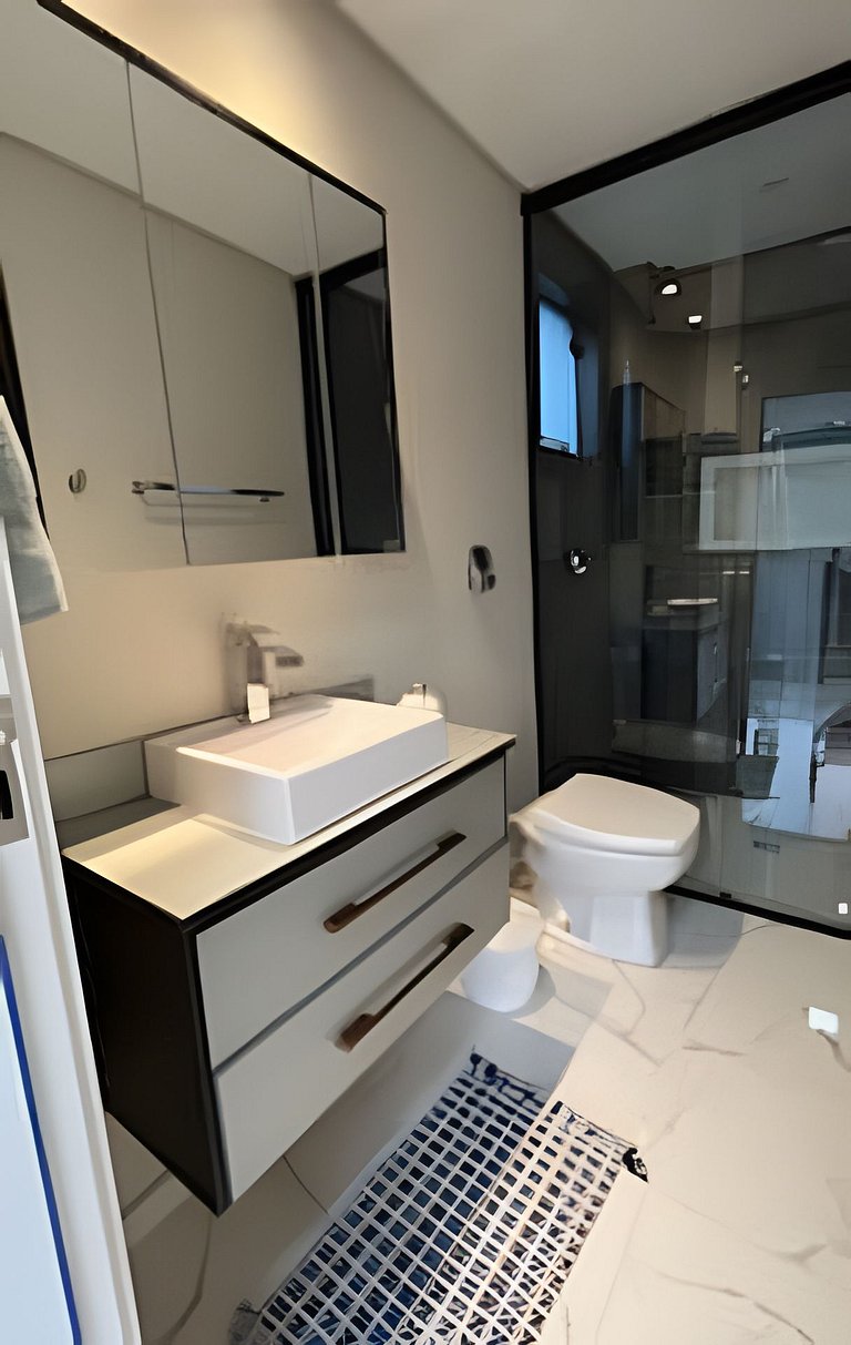 Casa de Luxo Frente ao Lago em Rio dos Cedros | ASA Stays