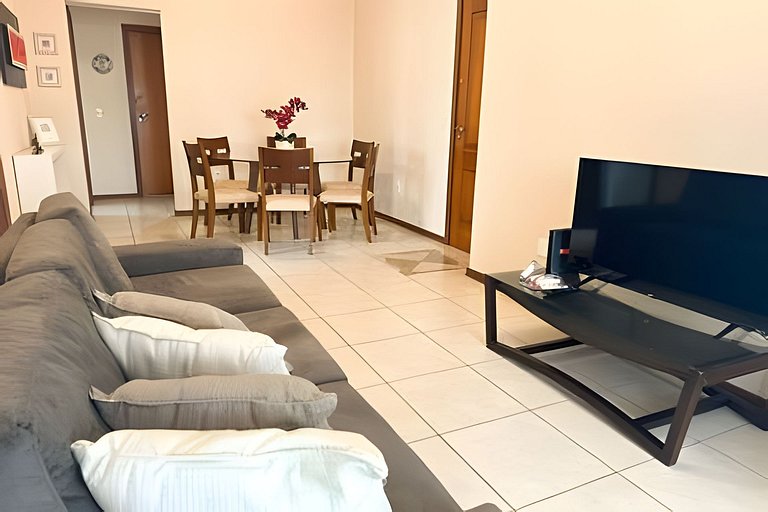 Apt na praia Central | Amplo e Perto do mar em BC