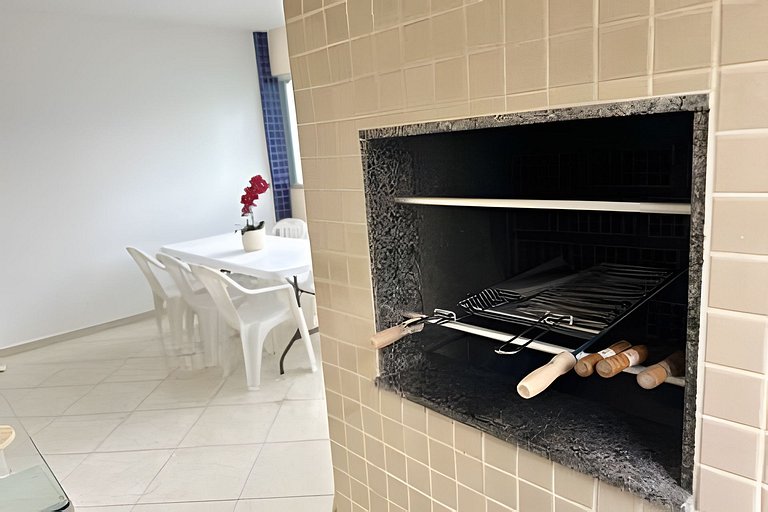 Apt na praia Central | Amplo e Perto do mar em BC