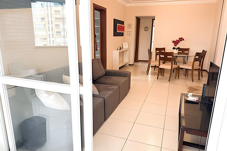 Apt na praia Central | Amplo e Perto do mar em BC