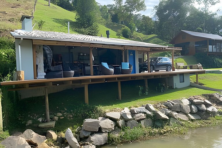 Refúgio Rural | Chalé de Luxo | Jacuzzi e Lareira