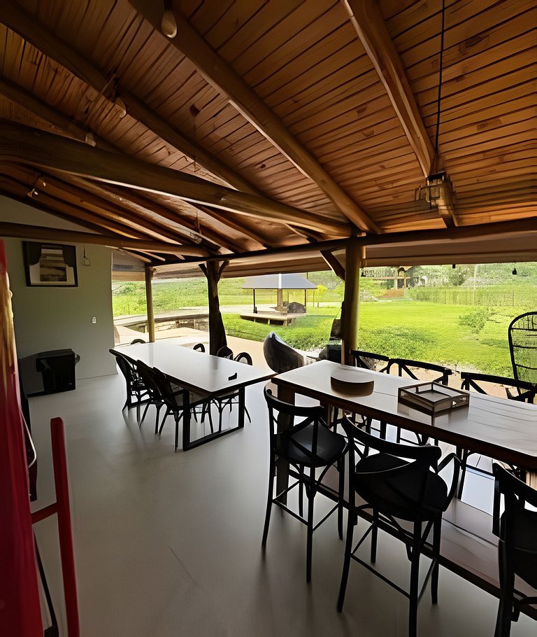 Refúgio Rural | Chalé de Luxo | Jacuzzi e Lareira