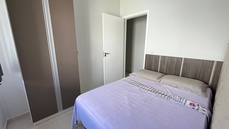 Sobrado Aconchegante e Amplo a 5 Min da Praia.