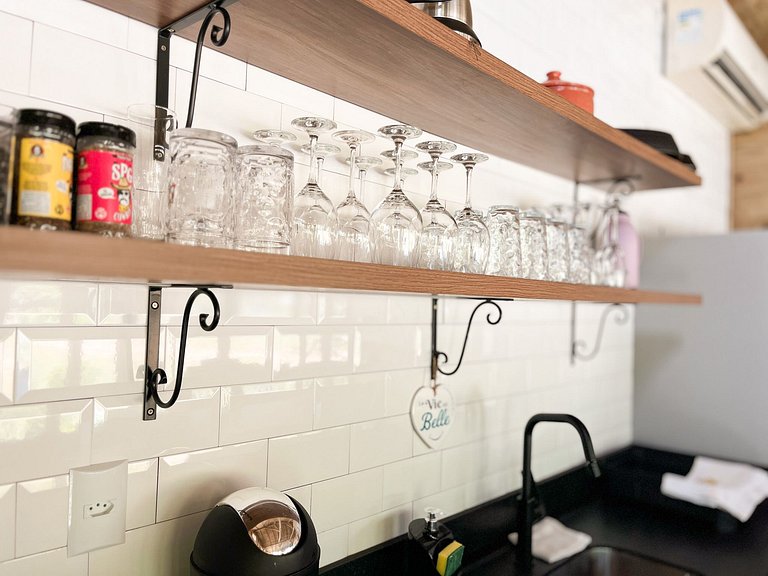 Luxury Chalet Retreat with Jacuzzi & Fireplace