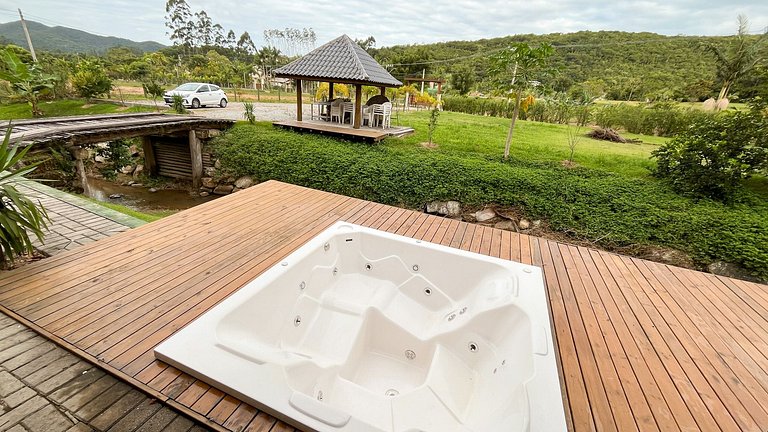 Refúgio Rural | Chalé de Luxo | Jacuzzi e Lareira