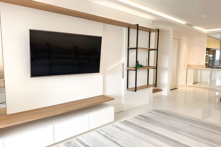 Cobertura Duplex Meia Praia | Vista & Hidro