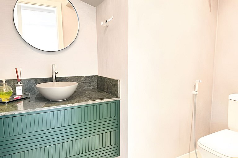 Cobertura Duplex Meia Praia | Vista & Hidro