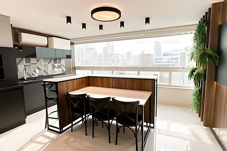 Cobertura Duplex Meia Praia | Vista & Hidro