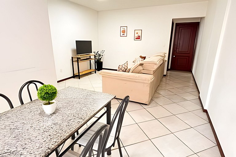 Apto Prático | 3 Quartos | BC | 200mt da praia