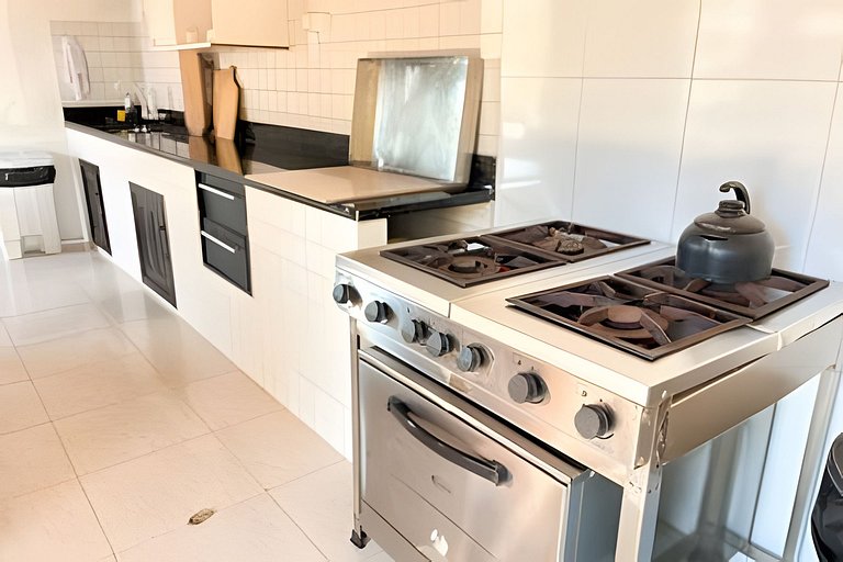 Sítio com Piscina em Ilhota, 3 Quartos | ASA Stays