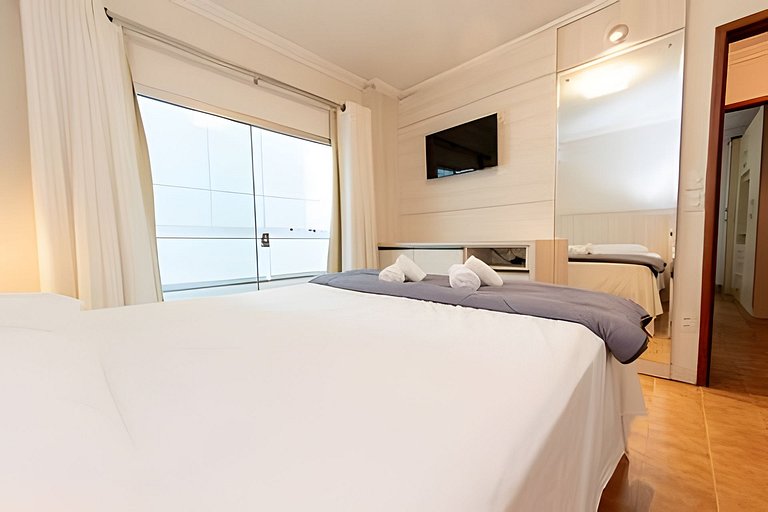 ASA | Apto 3 Quartos | Amplo | Clim. | Quadra Mar