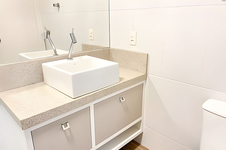 ASA | Apto 3 Suítes | Amplo | 1 por Andar | 2V