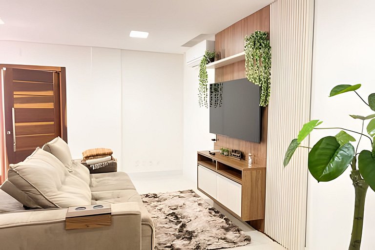 ASA | Casa Espaçosa | 3 Quartos | 5 Min da Praia