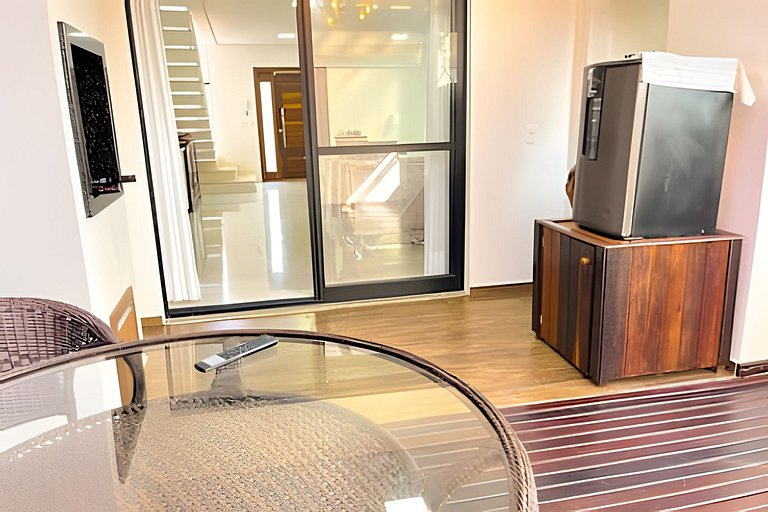 ASA | Casa Espaçosa | 3 Quartos | 5 Min da Praia