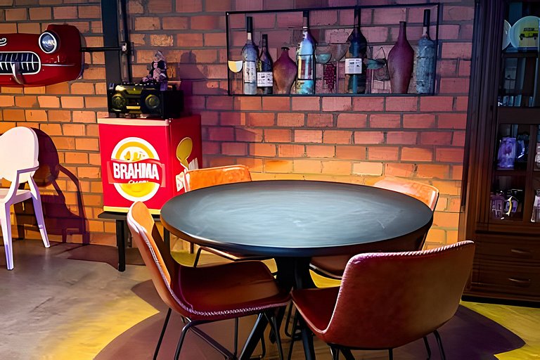 Villa com Piscina e Pub em Itajaí, 4 Hóspedes | ASA Stays