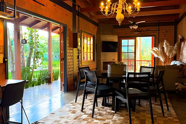 Villa Esmeralda | Pub | Piscina | Riacho Privativo