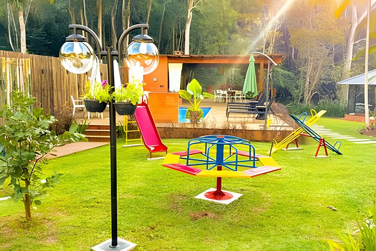 Sítio com Piscina e Pub em Itajaí, 20 Hóspedes | ASA Stays