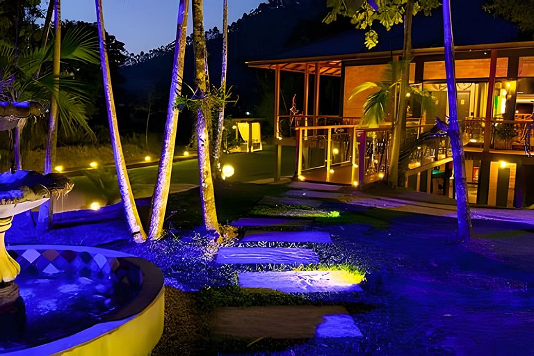 ASA | Quinta da Esmeralda | Pub | Piscina | Chalés