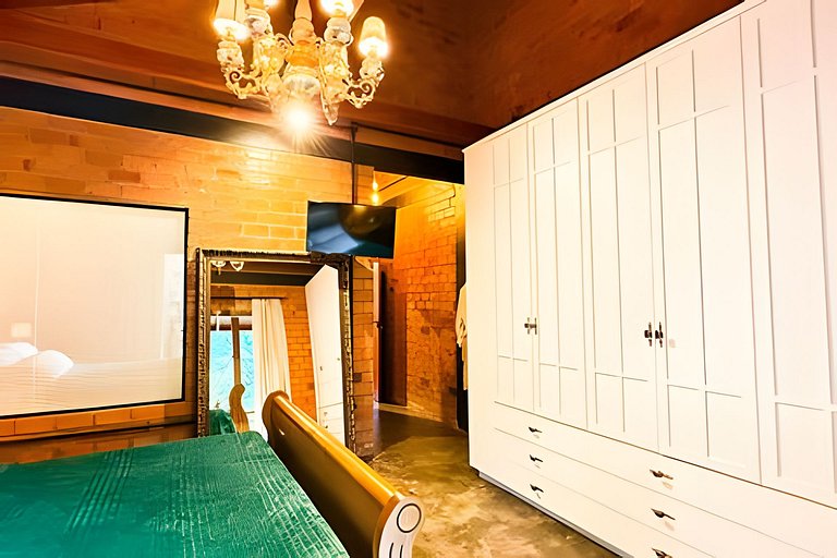 ASA | Quinta da Esmeralda | Pub | Piscina | Chalés