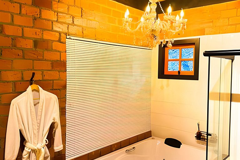 ASA | Quinta da Esmeralda | Pub | Piscina | Chalés