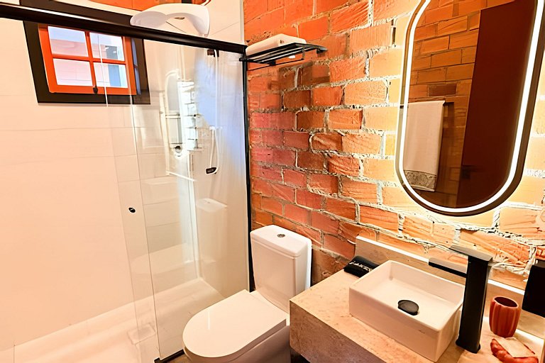 ASA | Quinta da Esmeralda | Pub | Piscina | Chalés