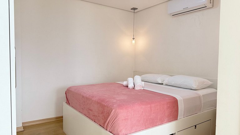 Loft com Piscina em Blumenau, para 4 Hóspedes | ASA