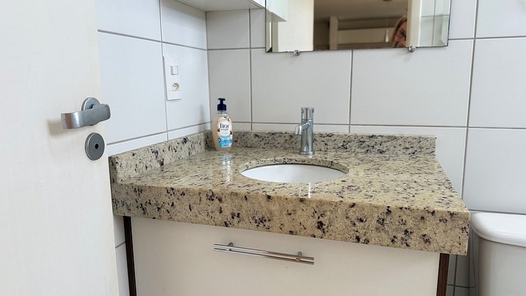 Loft com Piscina em Blumenau, para 4 Hóspedes | ASA