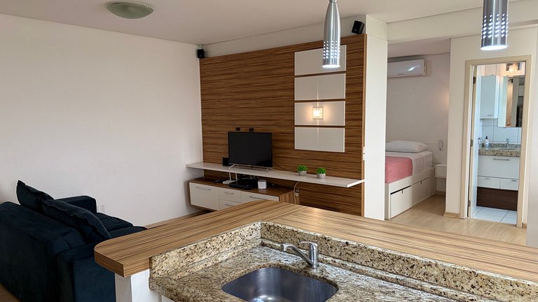 Loft com Piscina em Blumenau, para 4 Hóspedes | ASA
