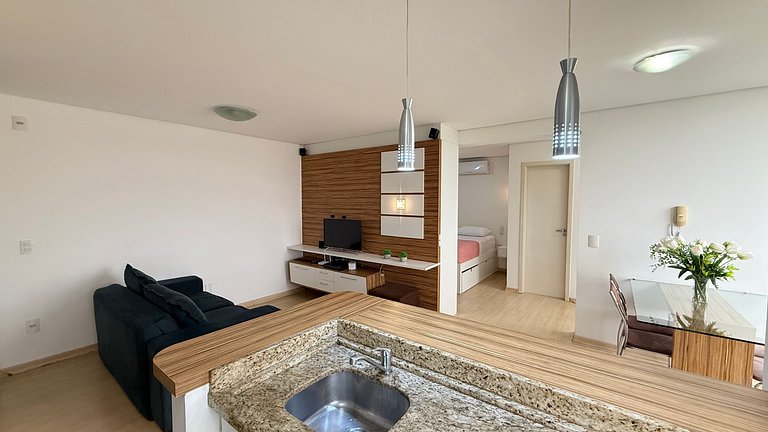 Loft com Piscina em Blumenau, para 4 Hóspedes | ASA