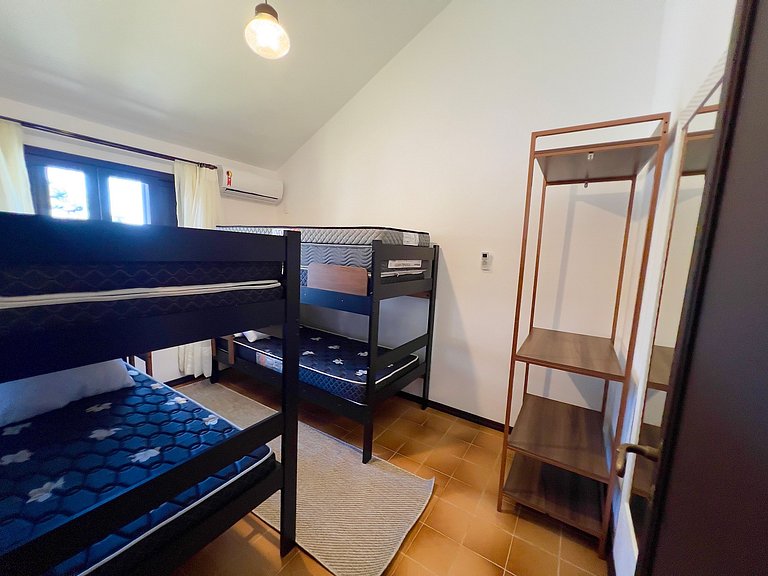 Casa Pé na Areia em Balneário Camboriú, 6 Quartos | ASA
