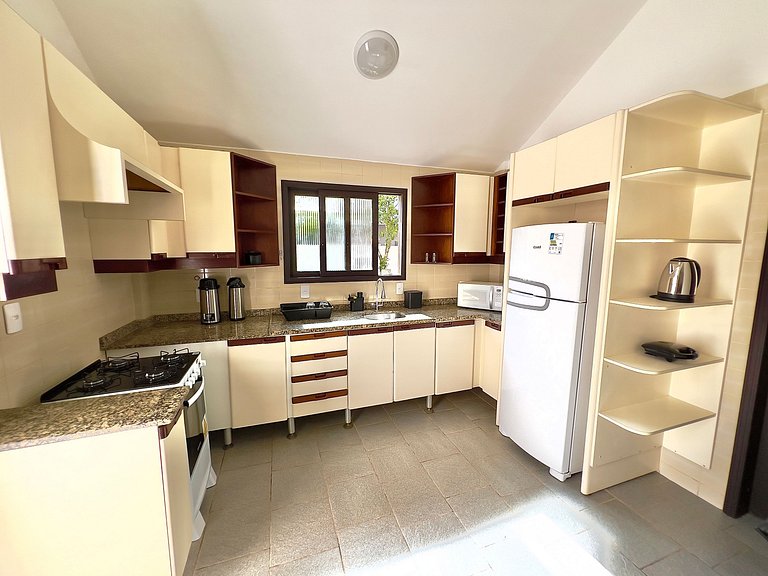 ASA | Casa de Pedra | Pé na Areia | Piscina | BC