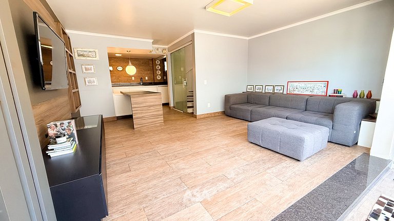 ASA | Casa Cabeçudas | 1Q + Mezanino | 20MT praia