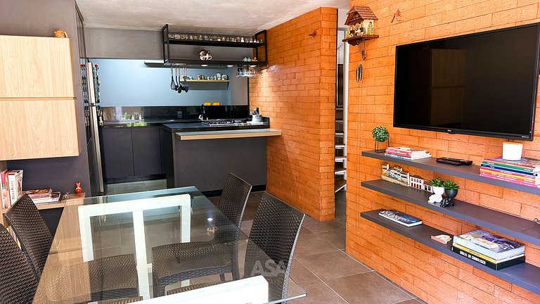 ASA | Casa Cabeçudas | 1Q + Mezanino | 20MT praia