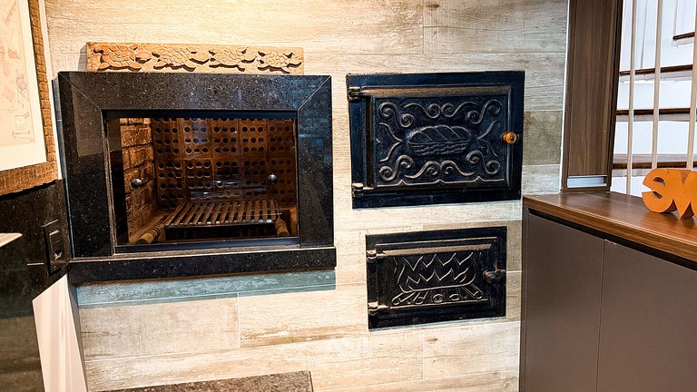 ASA | Casa Cabeçudas | 1Q + Mezanino | 20MT praia