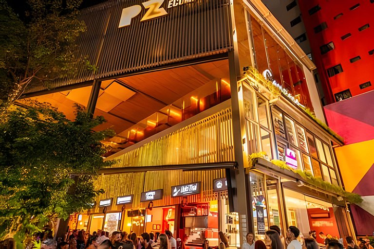 ASA | 2 Suítes | Pé na areia | Vista mar | BC