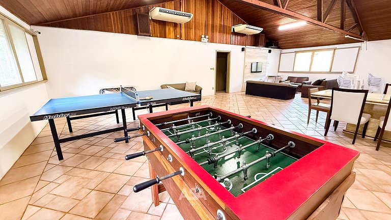 Sítio Vô Tontini em Gaspar, até 20 Hóspedes | ASA Stays