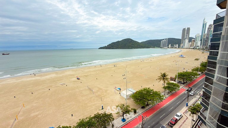 Apto Frente-Mar Pé na Areia em Balneário Camboriú | ASA