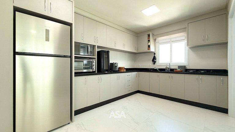 Apto Vista Mar de Alto Padrão em Itapema, 3 Quartos | ASA
