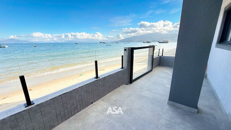 Casa Pé na Areia em Bombinhas, 5 Suítes | ASA Stays