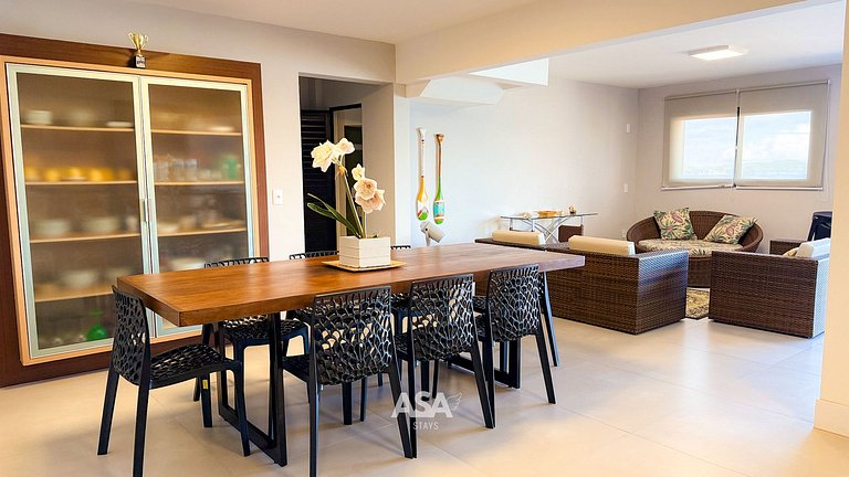 Casa Pé na Areia em Bombinhas, 5 Suítes | ASA Stays