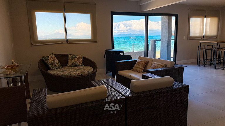 Casa Pé na Areia em Bombinhas, 5 Suítes | ASA Stays