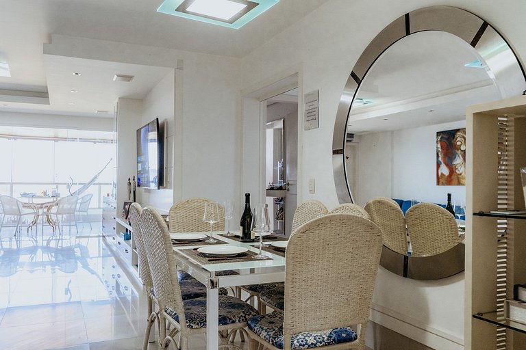 ASA | Golden Star | Oceanfront Central Beach | BC