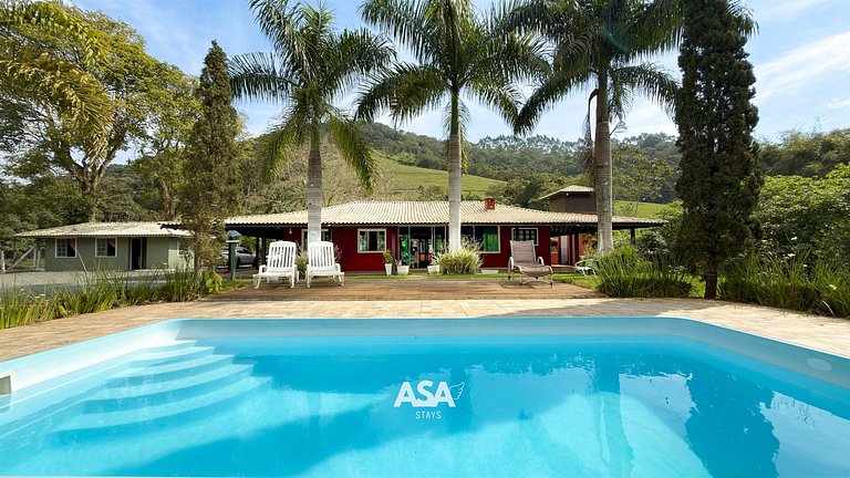 Refúgio Esmeralda | Sítio com Piscina e Riacho em Itajaí