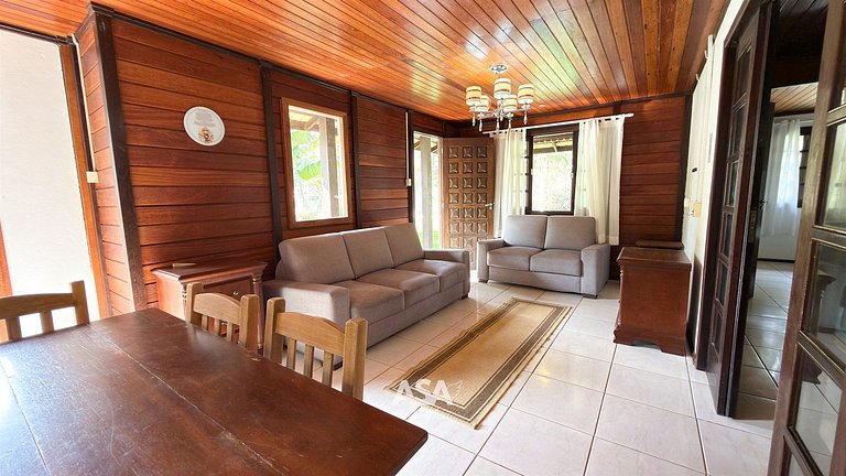 Refúgio Esmeralda | Finca con Piscina y Arroyo en Itajaí