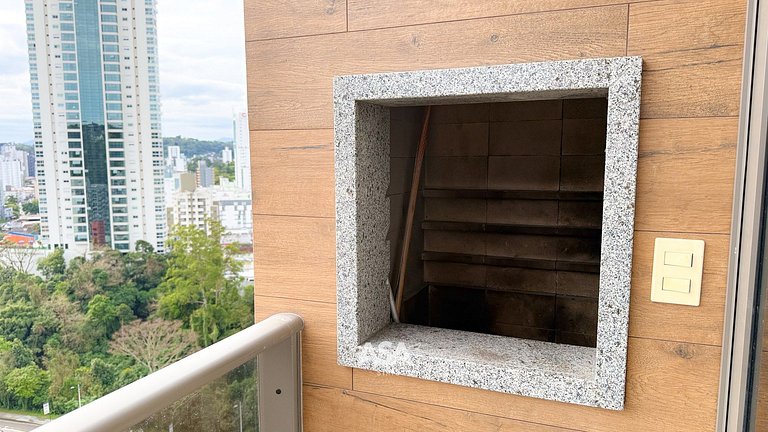 Cosmopolitan 1707 | Loft com Piscina no Centro de Blumenau