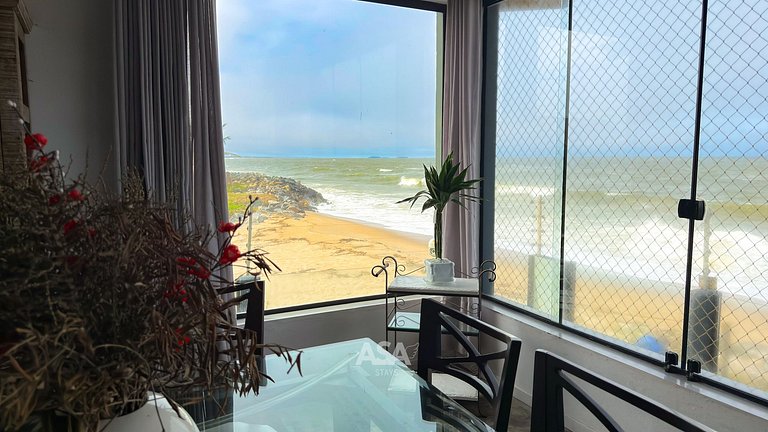 Casa Pé na Areia na Península | 4 Suítes | Barra Velha